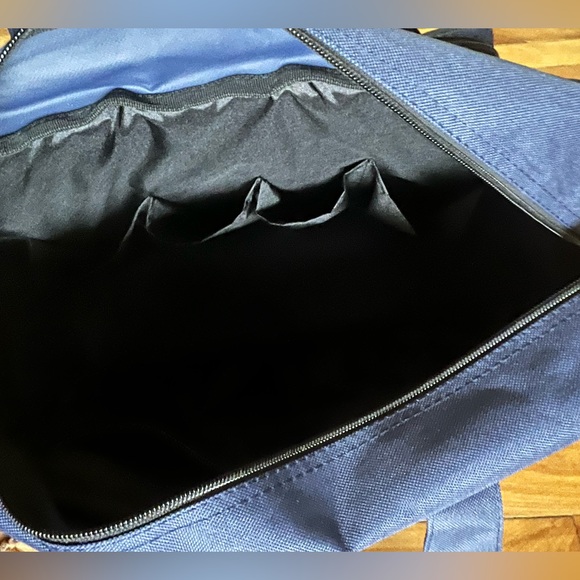 NEW Nursing bag - Picture 2 of 3